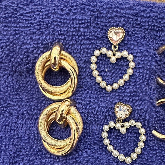 Assorted Earring Bundle - Picture 2 of 4